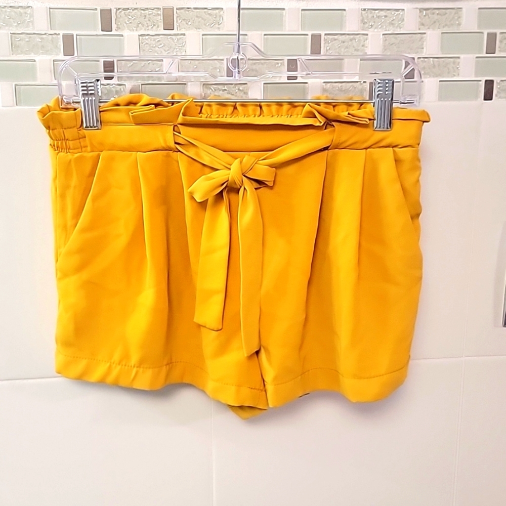 Mustard yellow shorts 7